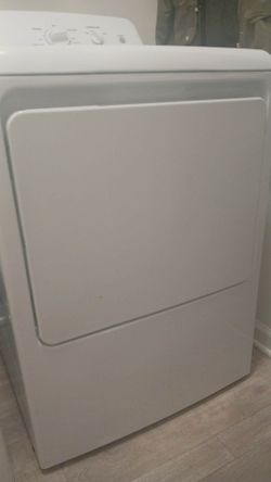 Hot Point Washer & Dryer Set