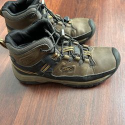 Keen Boys Youth Kids Hiking Boots Shoes Size 5