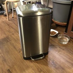 Waist Can w/ Foot Lever And Pull Out Liner 