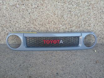 2009-14 Toyota FJ Cruiser Grill