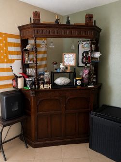 Entertainment Bar with Built-In Glass Holders