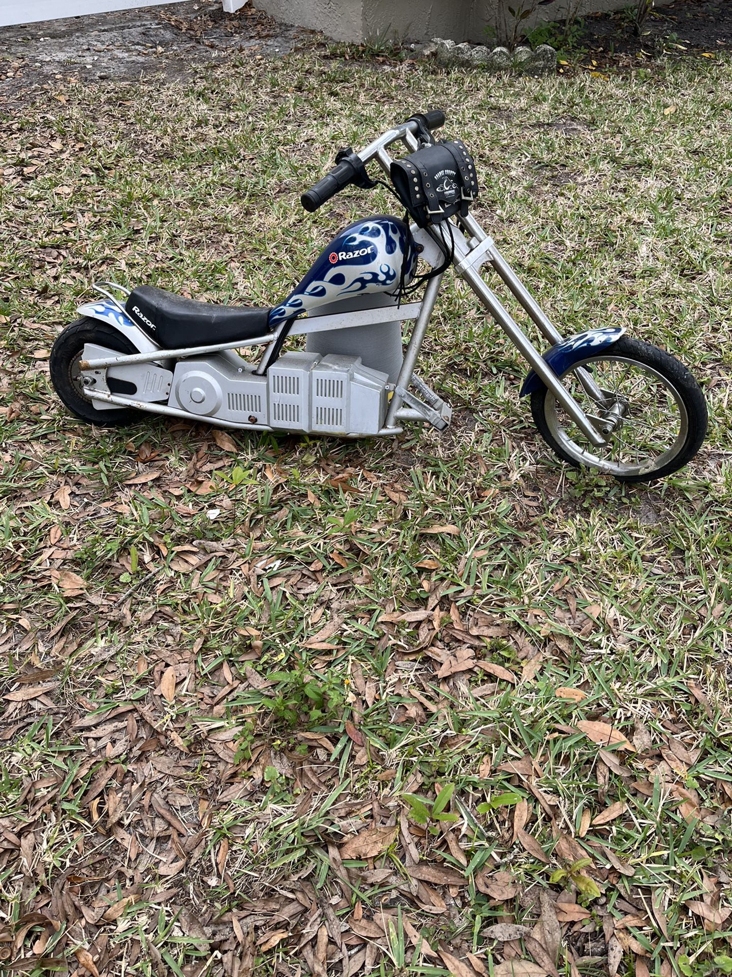 Razor Electric Bike, Needs Battery