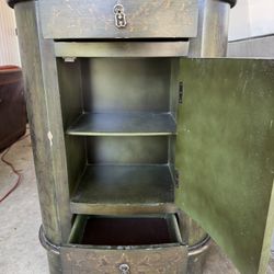 House Cleaning Moving Out Sale 