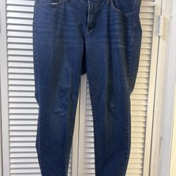 18 W Nine West Jeans. Straight Leg 