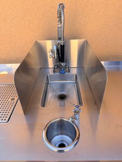 Stainless Steel Bar Sink with Glass Rinser