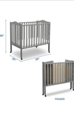 Delta mini gray crib