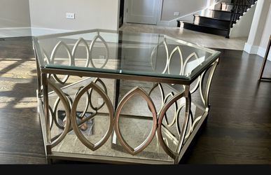 Z gallery Coffee Table