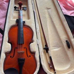 Small Learning Violin and Bow
