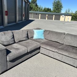 Sectional Couch 