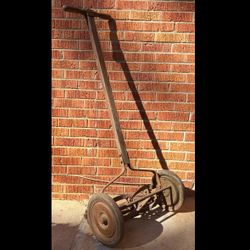 Antique Manual Push Reel Lawn Mower