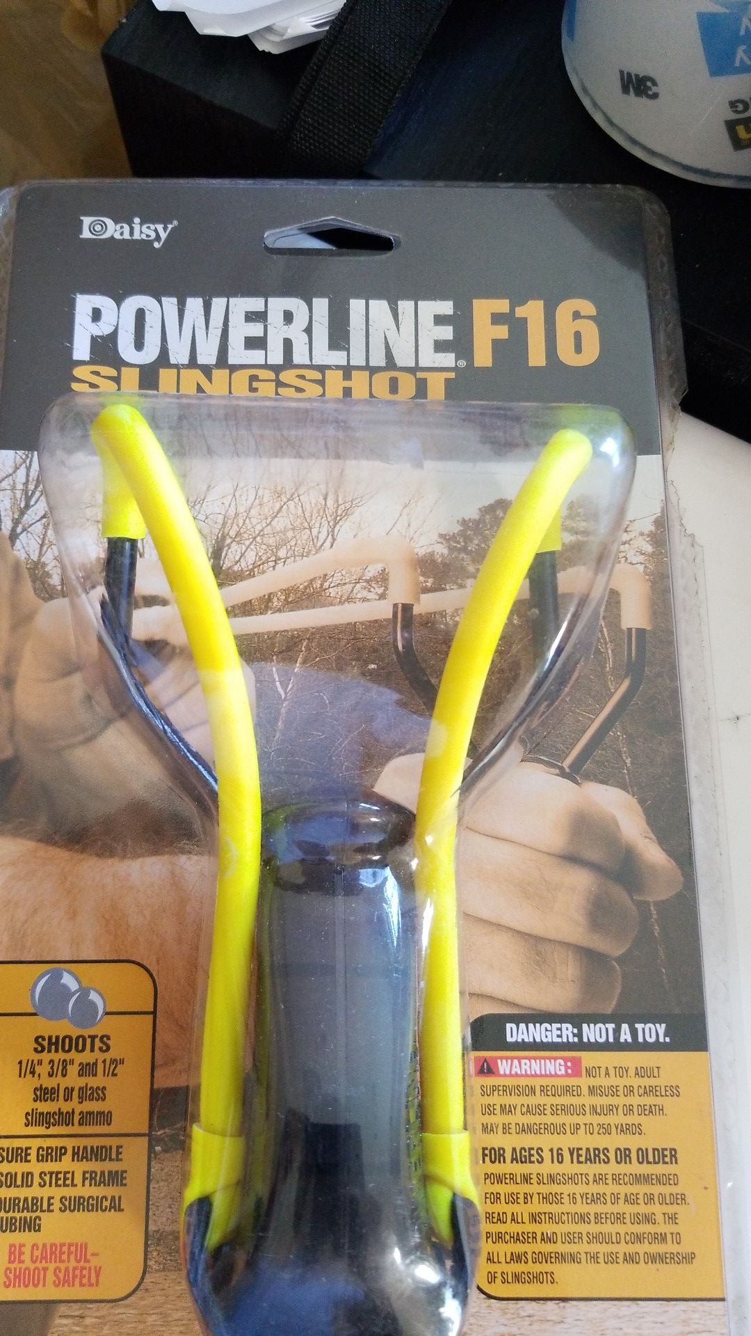 BRAND NEW Daisy PowerLine F16 Slingshot