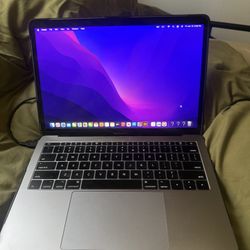 MAC BOOK PRO 2017