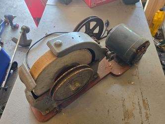 Wet knife/tool sharpener