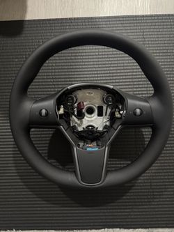 Model 3 steering wheel