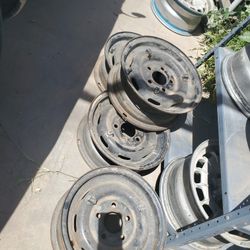 CLASSIC MERCEDES BENZ WHEELS 5K X 13B 