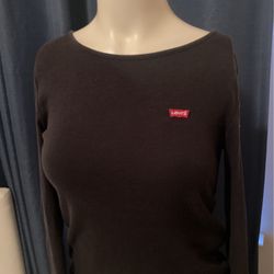 Womens Levis Top