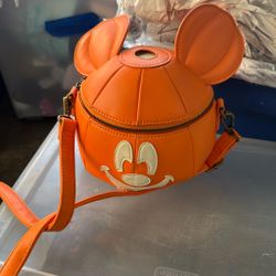 Lounge Fly Crossbody