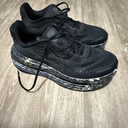 Nike Vomero Premium 