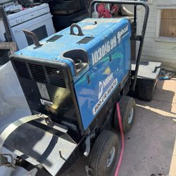 Miller Bobcat 250 Welder/Generator