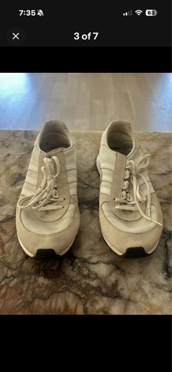 Men’s classic adidas shoes