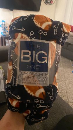 football blanket 5ft x 6ft