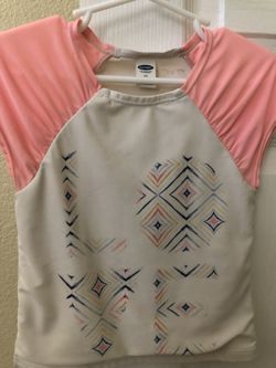 Old navy girls rash guard shirt swimsuit bathing suit 4T
