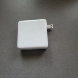 Apple USB C Power Adapter