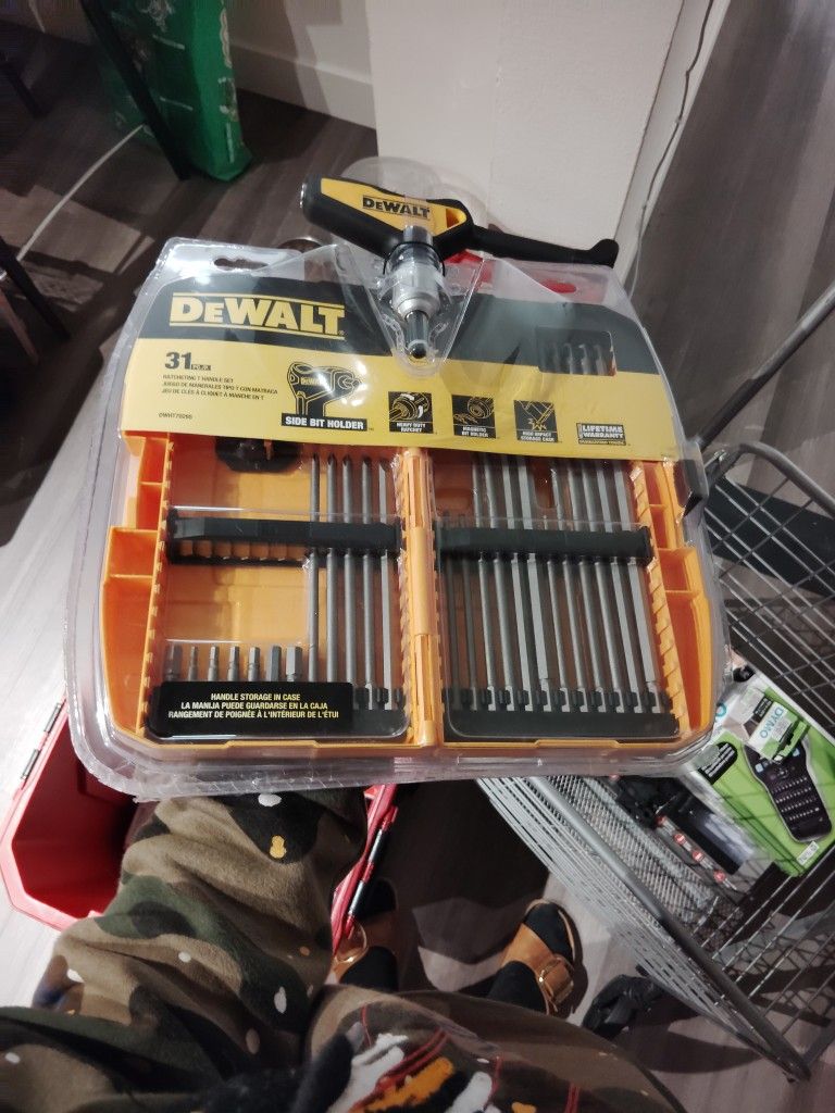 Dewalt