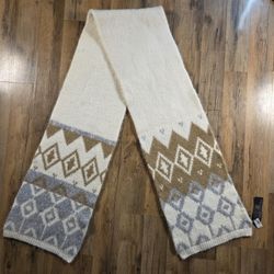 Banana Republic NWT Cozy Cream and Brown Patterned Scarf
