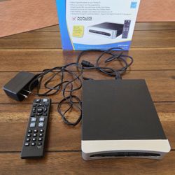 RCA TV Digital to Analog Converter Box Model STB7766G1 With Manual With Remote