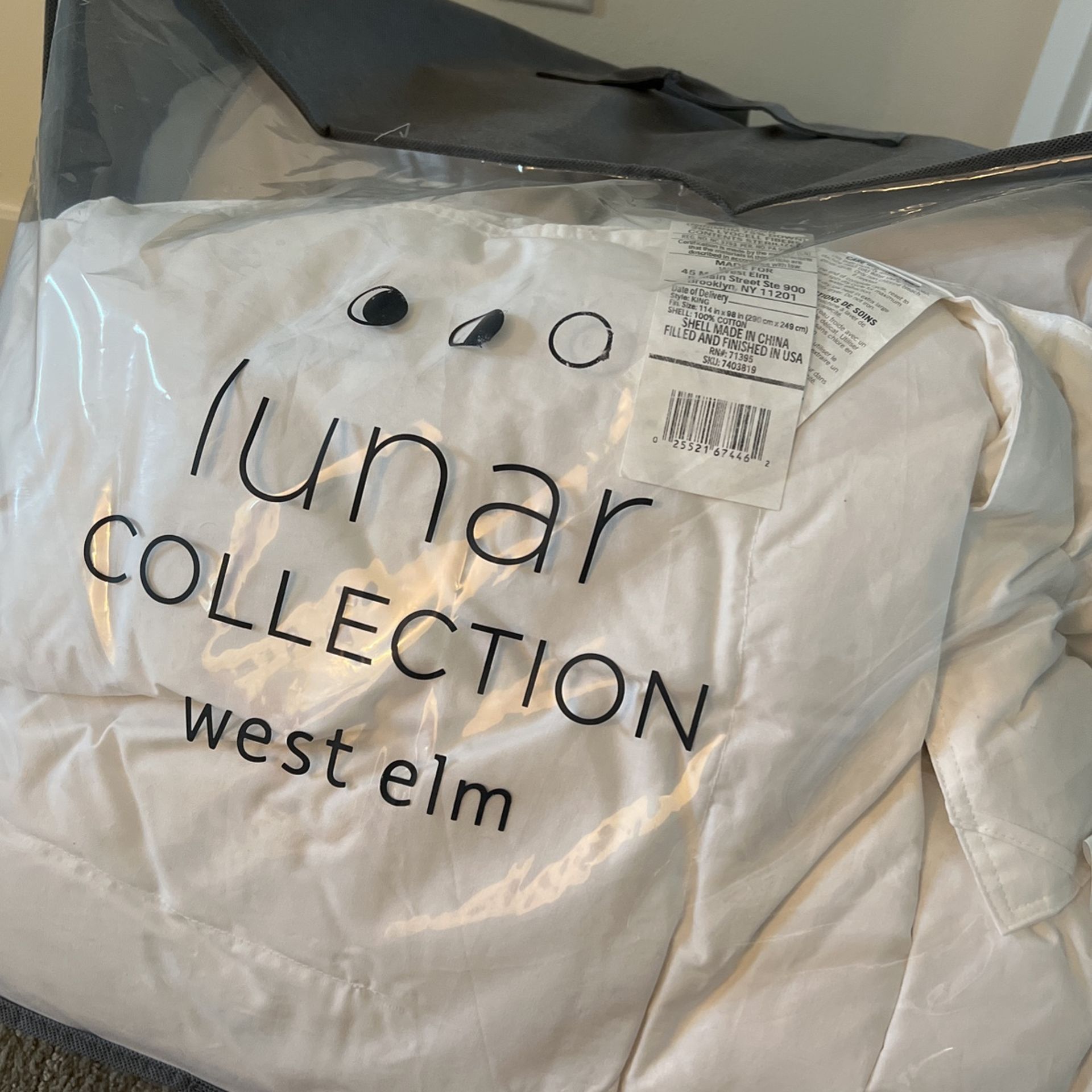 West Elm Duvet Insert for Sale in Seattle, WA OfferUp