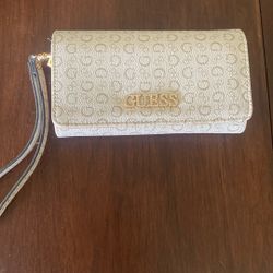 Guess Woman’s Wallet 