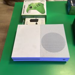 Xbox Series S And Controller !!
