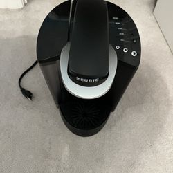 Keurig K-Classic Single Serve K-Cup Pod Coffee Maker