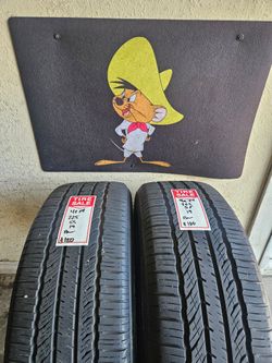 225/55/19 Toyo Tires (2)