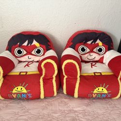 Ryan’s World Little Couches 