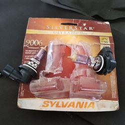 Sylvania 9006 Headlight Bulbs-never used