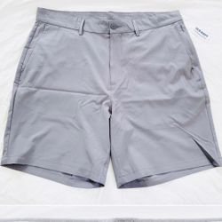 Men's Old Navy Shorts Size 36 7 Inch Inseam