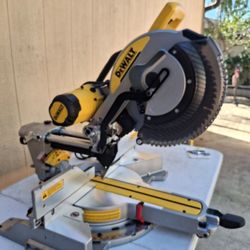 Dewalt 12" Corded Double Bevel Sliding Compound Miter Saw 