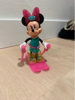 Minnie Mouse with accessories