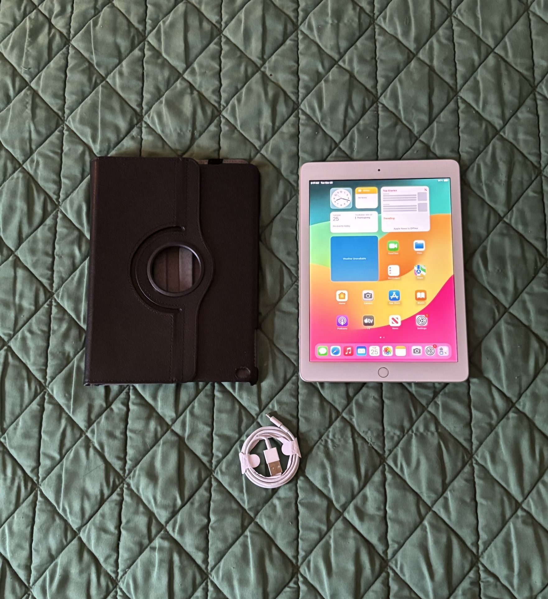 iPad 6 Gen 32gb $120 or Best Offer