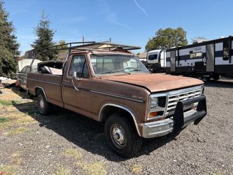 1(contact info removed) Ford F150 F250 F350 Part Out
