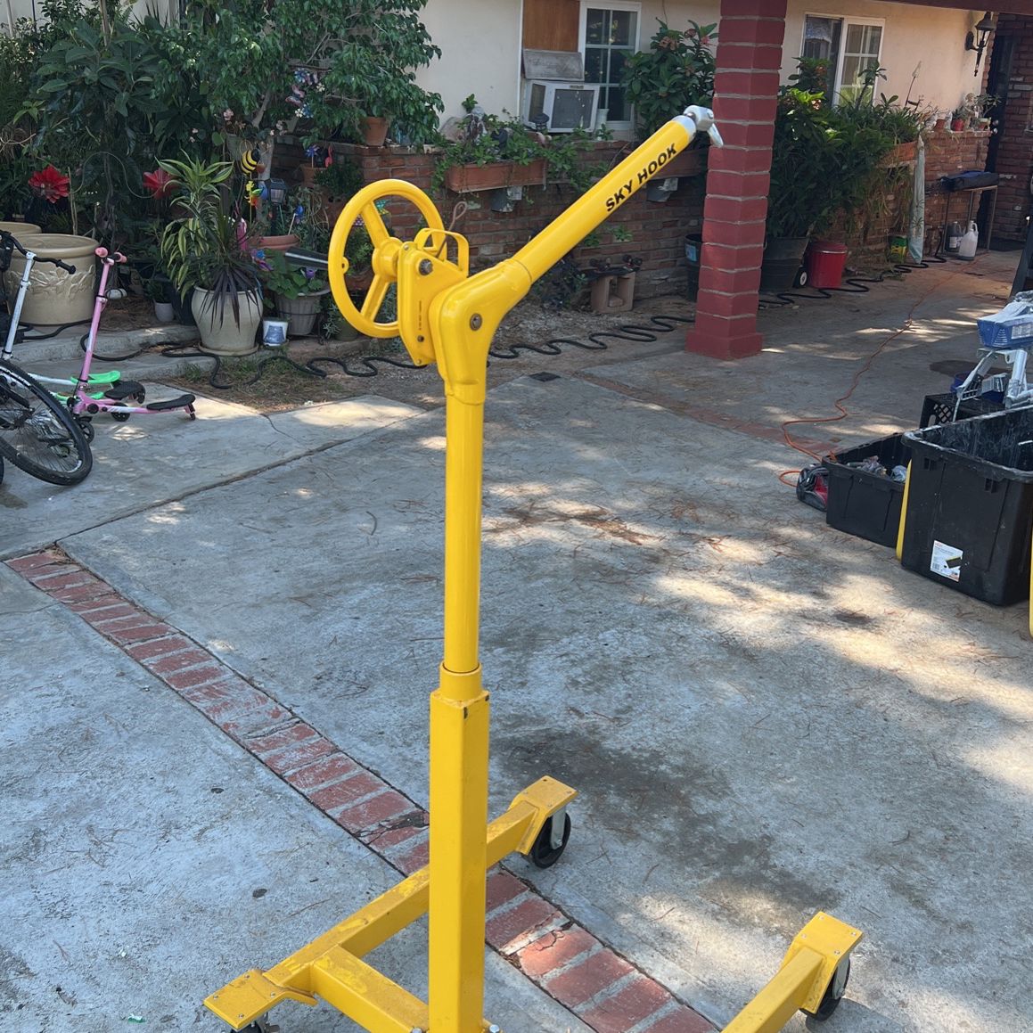 Sky Hook Crane for Sale in Riverside, CA - OfferUp