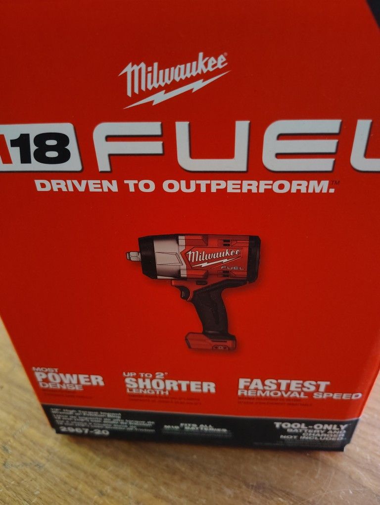 Milwaukee Fuel 1/2 In High Torque Impact 1600lbs Of Torque Tool Only