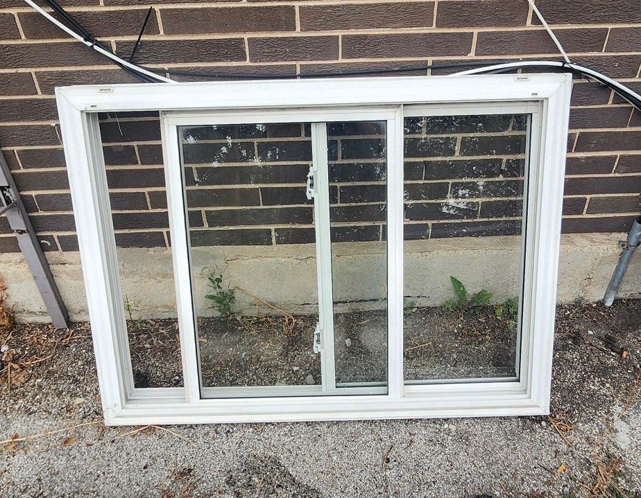 Window Horizontal Sliding 44 x 33" PVC Double glass -;Good condition . Installation possible, price plus $300