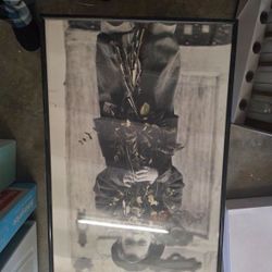 Antique Style Portrait Decoration 