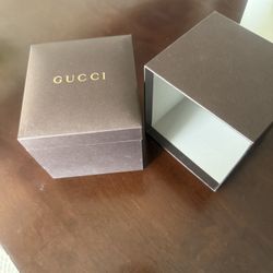 Gucci watch box 