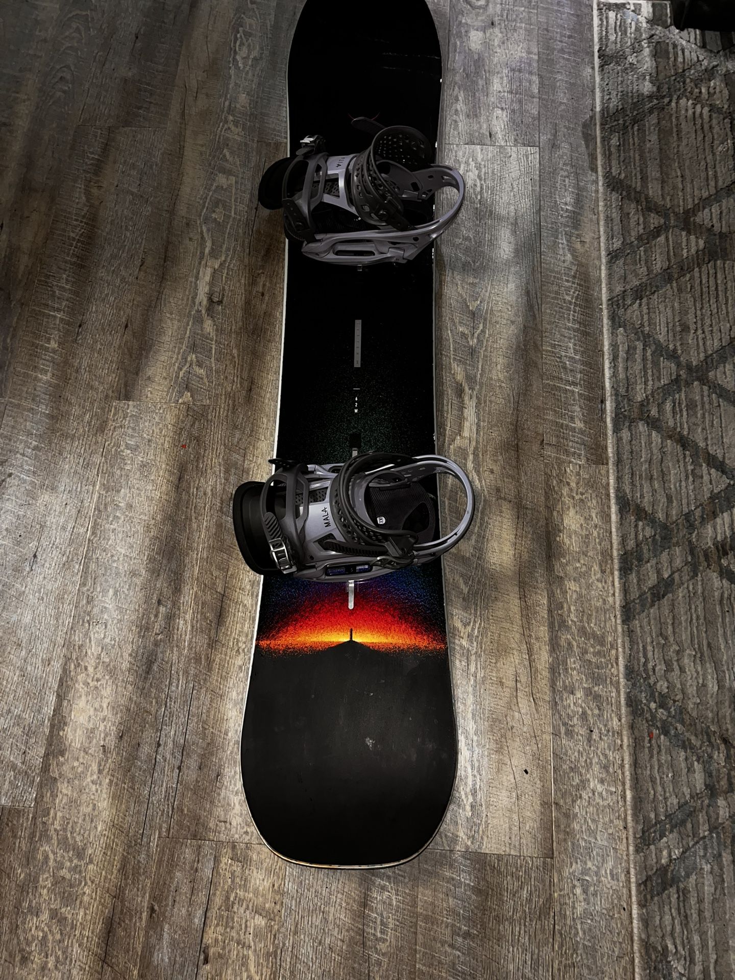 2025 Burton custom X 162 Wide with Burton Malavita est bindings