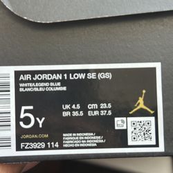 AIR JORDAN 1 LOW SE (GS) WHITE/LEGEND BLUE