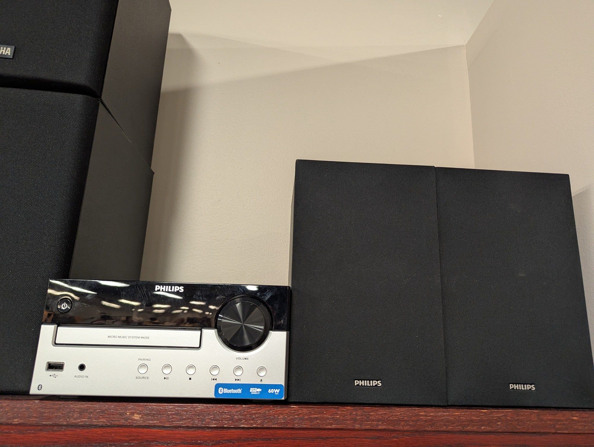 Philips Micro Music System M4205 with Bluetooth and 60W Output